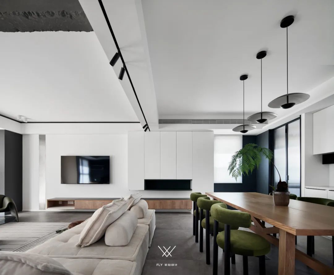 平衡家居生活,实用主义美学的跃层住宅丨中国杭州丨菲拉设计-32