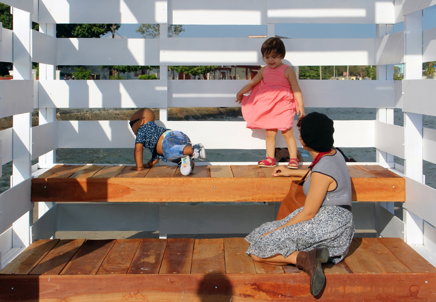 海洋之城的白色三棱镜-15