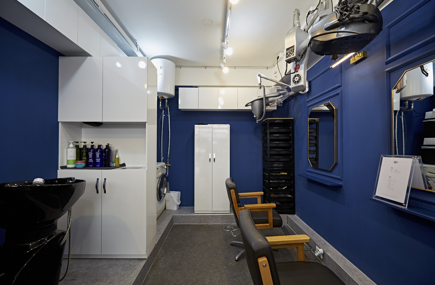 6 坪美容室的设计革命 | 蓝色点亮空间-7