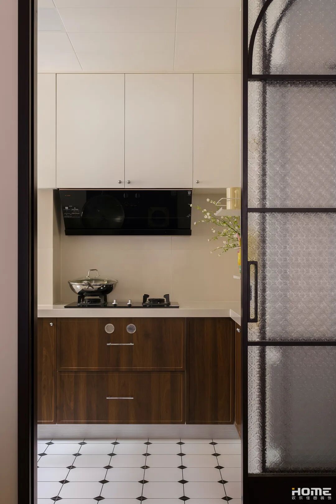 佳园实景|莓想|105㎡包豪斯中古风，三室改两室，大胆鲜活的色彩推门直接被硬控！-52