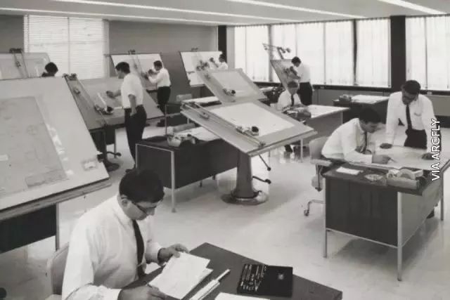 传统手绘之美,对比现代科技的神奇-39