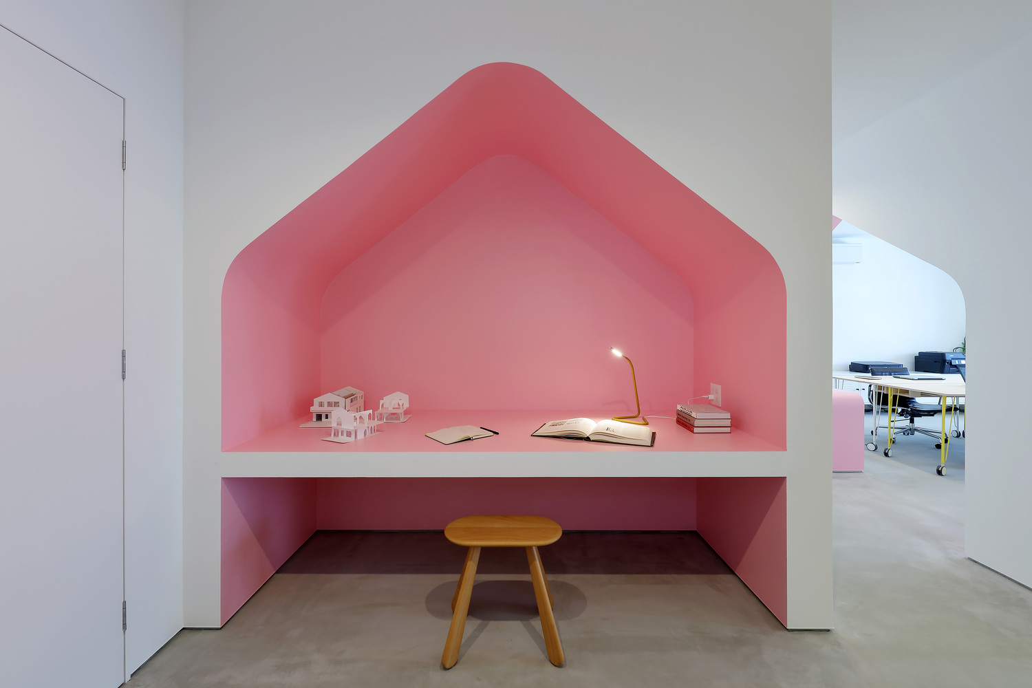 日本 House of Many Arches · 弧形墙体的现代演绎-35