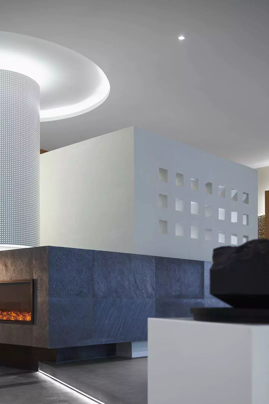 泸州酒城中心 | 千姿百态的地产销售中心设计-28