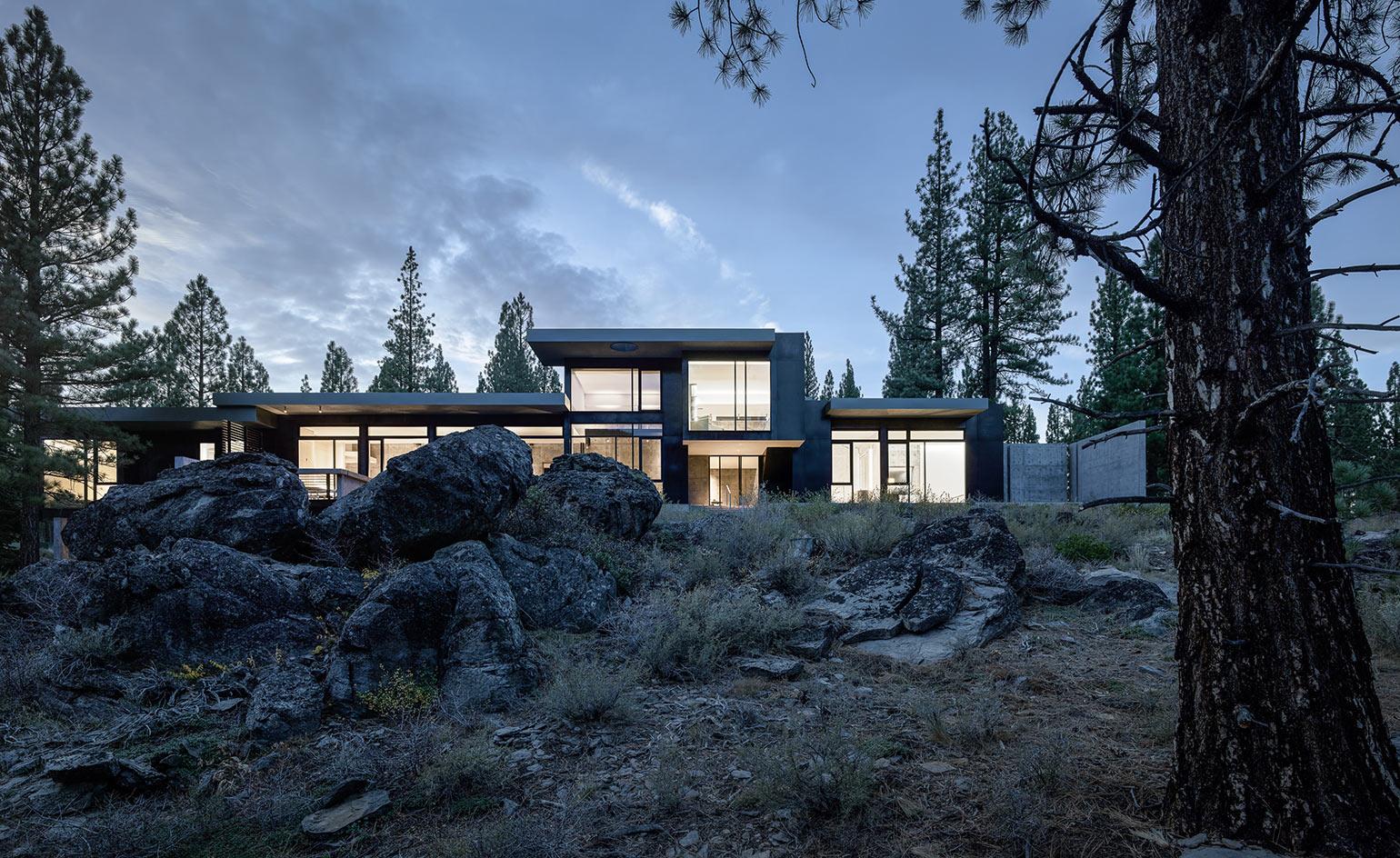 creek house by faulkner architects truckee california-9