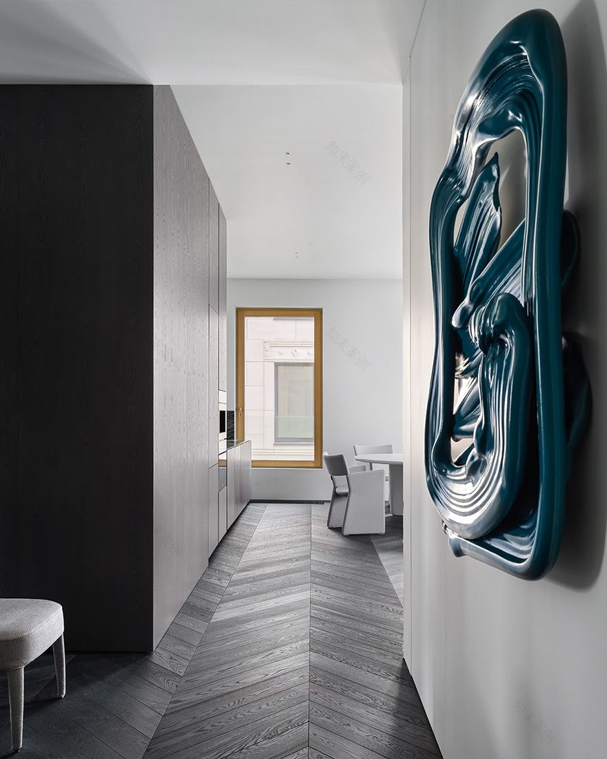 87 平米极简公寓,自然元素与功能的完美融合-17