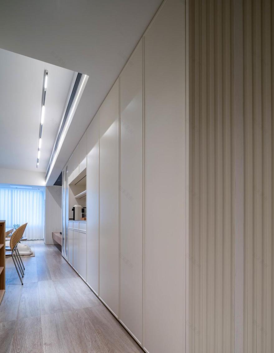 把“绿意”装进家里 · 70m²通透小屋丨中国广州-9