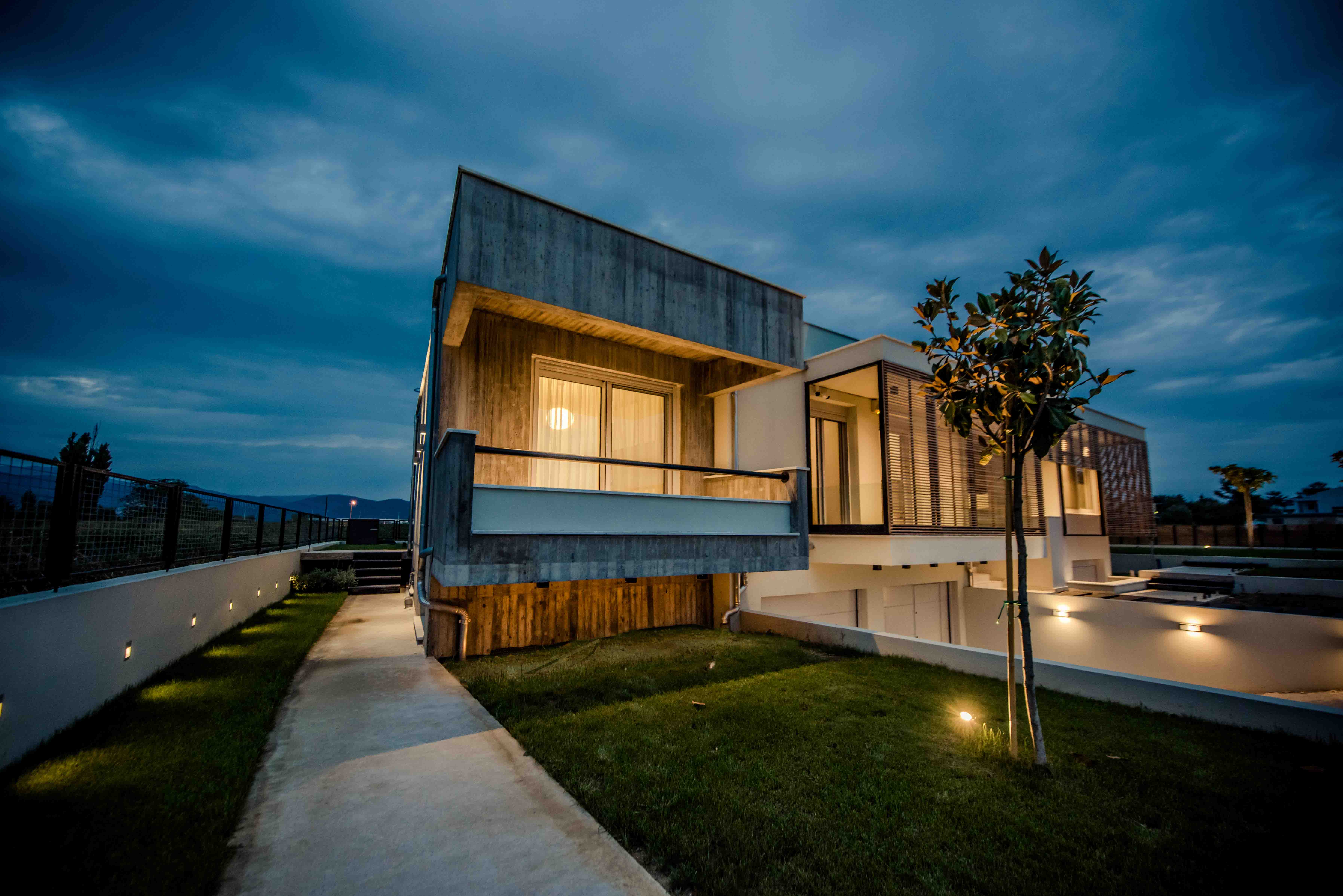 希腊科莫蒂尼生物气候设计私人住宅-7