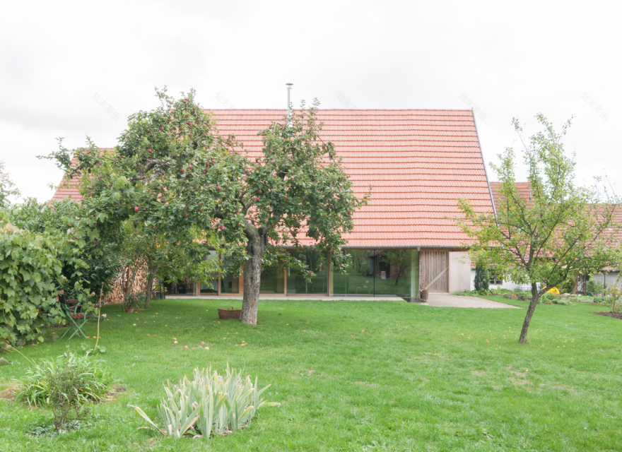 法国阿尔萨斯乡村的现代隐居-25