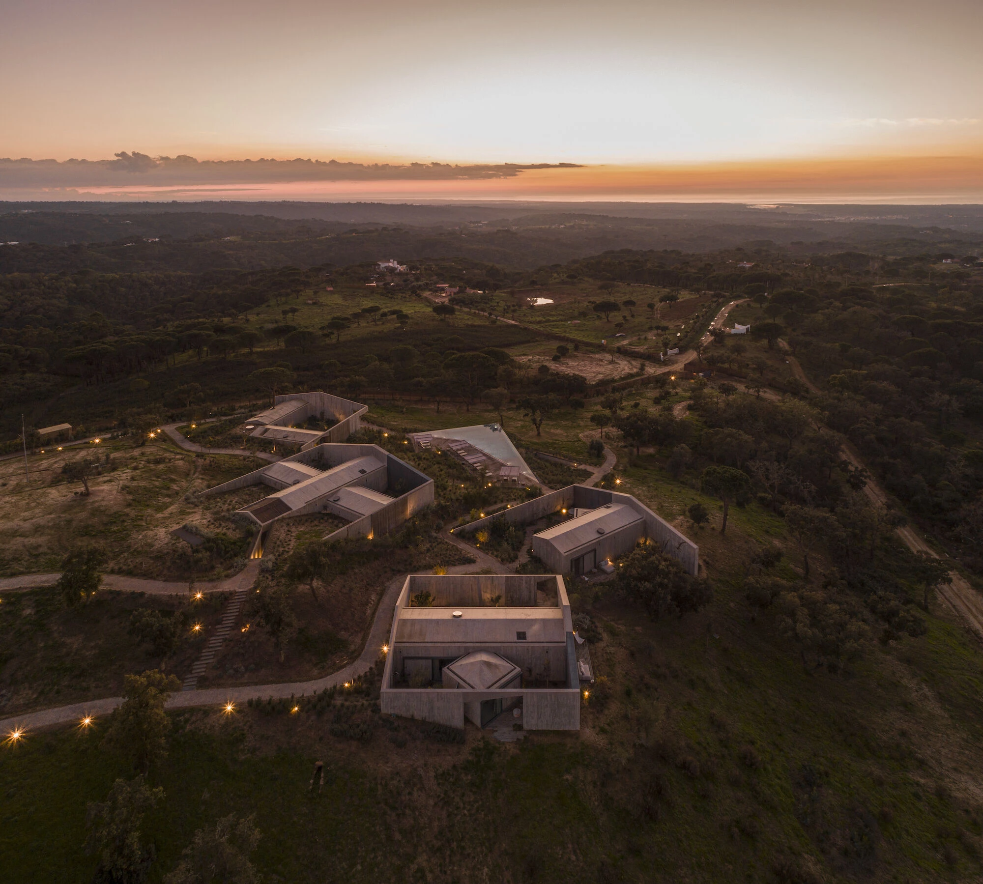 民宿建筑丨葡萄牙丨Aires Mateus Architects-54