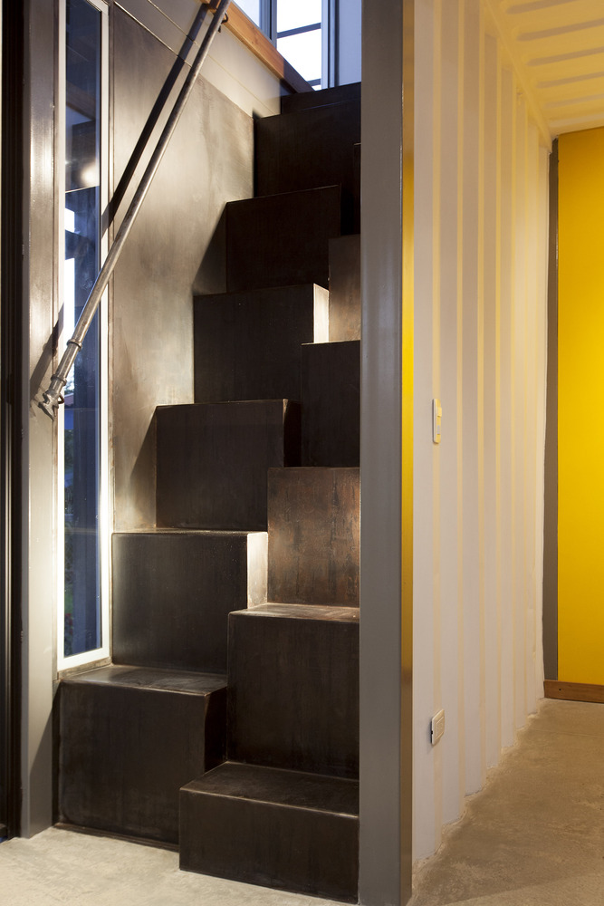 Franceschi Container Houses  Re Arquitectura + DAO-40