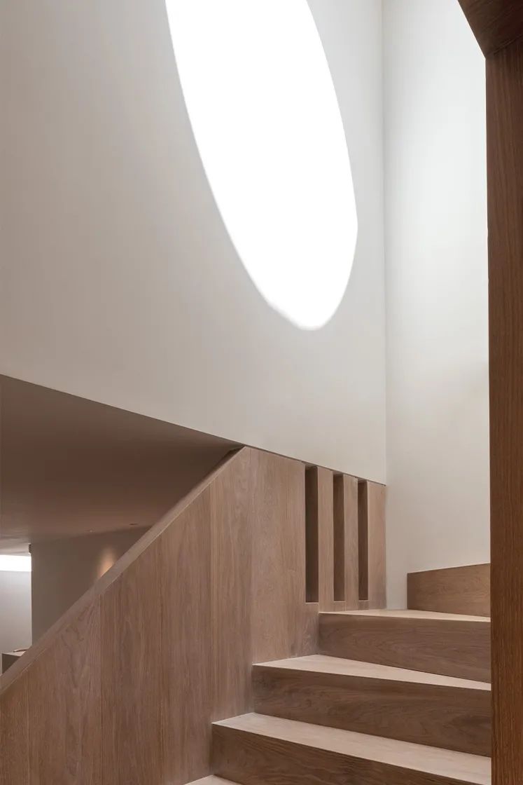 英国麦克莱恩·昆兰建筑公司打造优雅空间-30