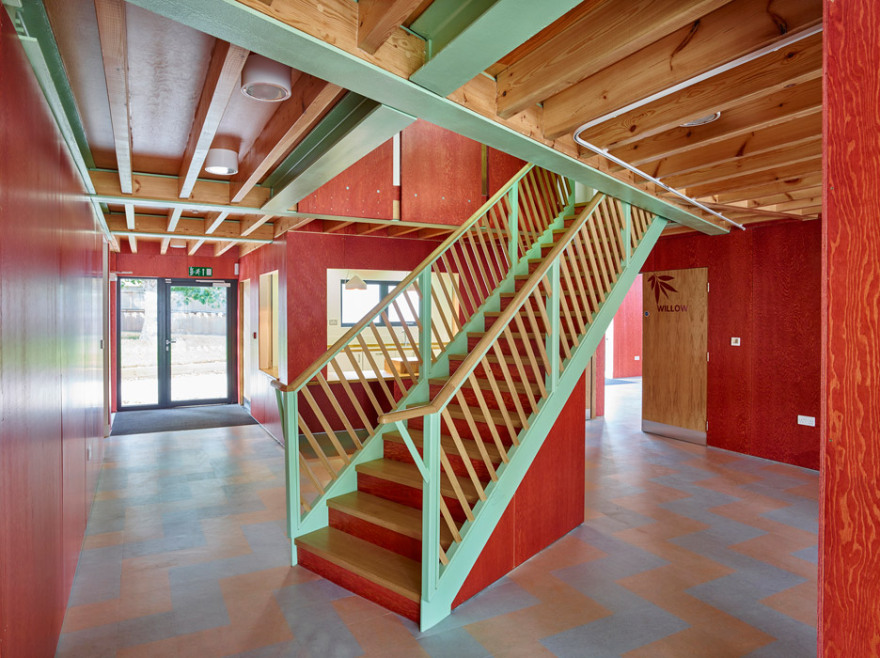 由 AOC 打造的绿色社区中心-23