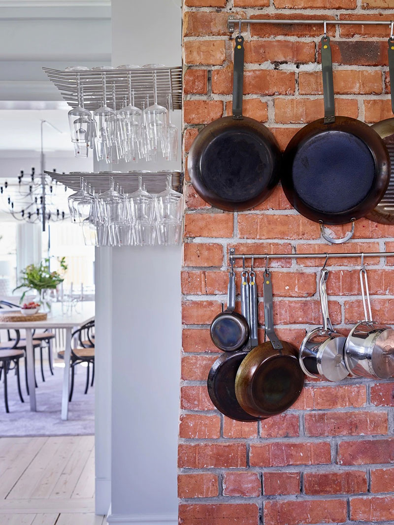 瑞典 100 年旧屋大改造，明亮内饰焕新颜-9