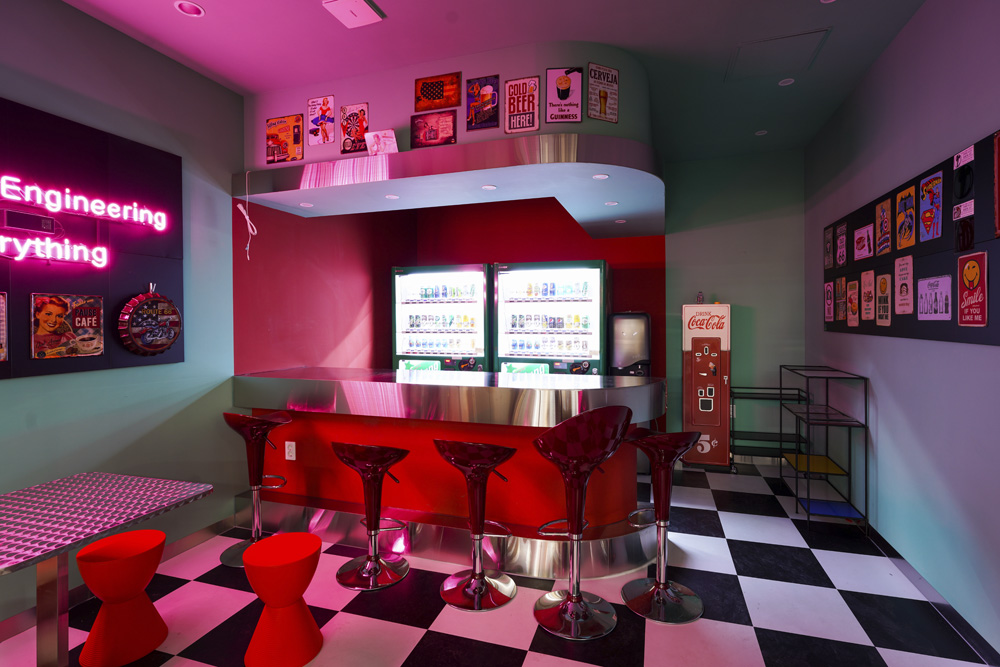 色彩斑斓的 40 平米办公室，打造活力工作空间-5