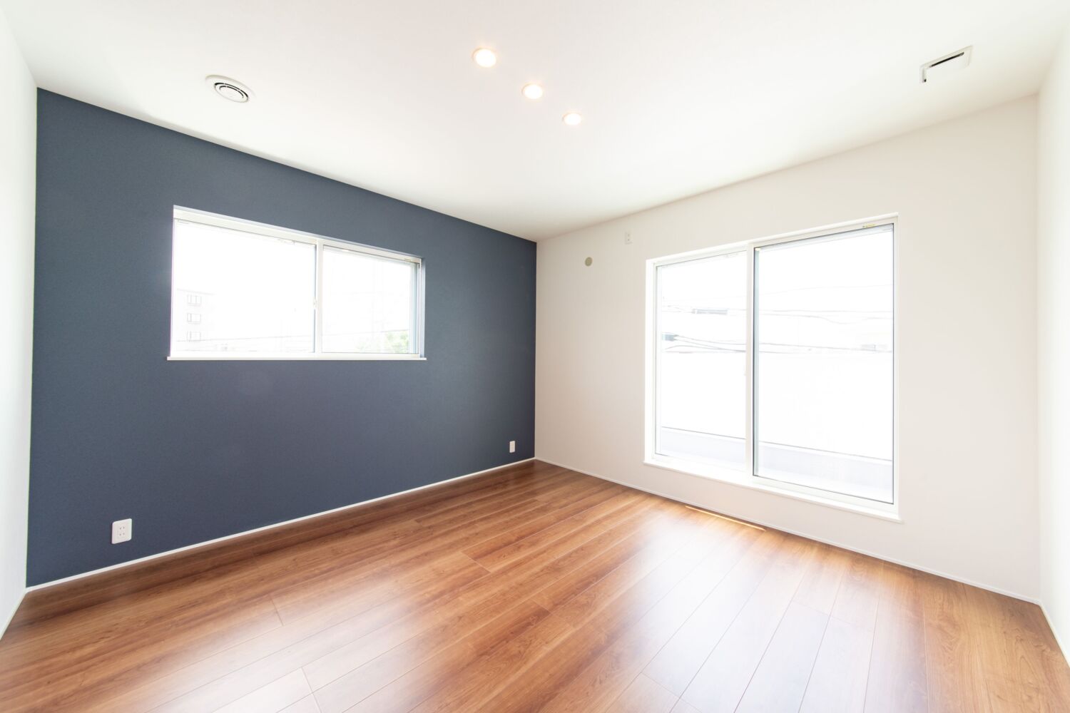 ランドリールームと物干しスペースを広く確保したフリージアの家丨日本和歌山丨ロイヤルホームズ-62