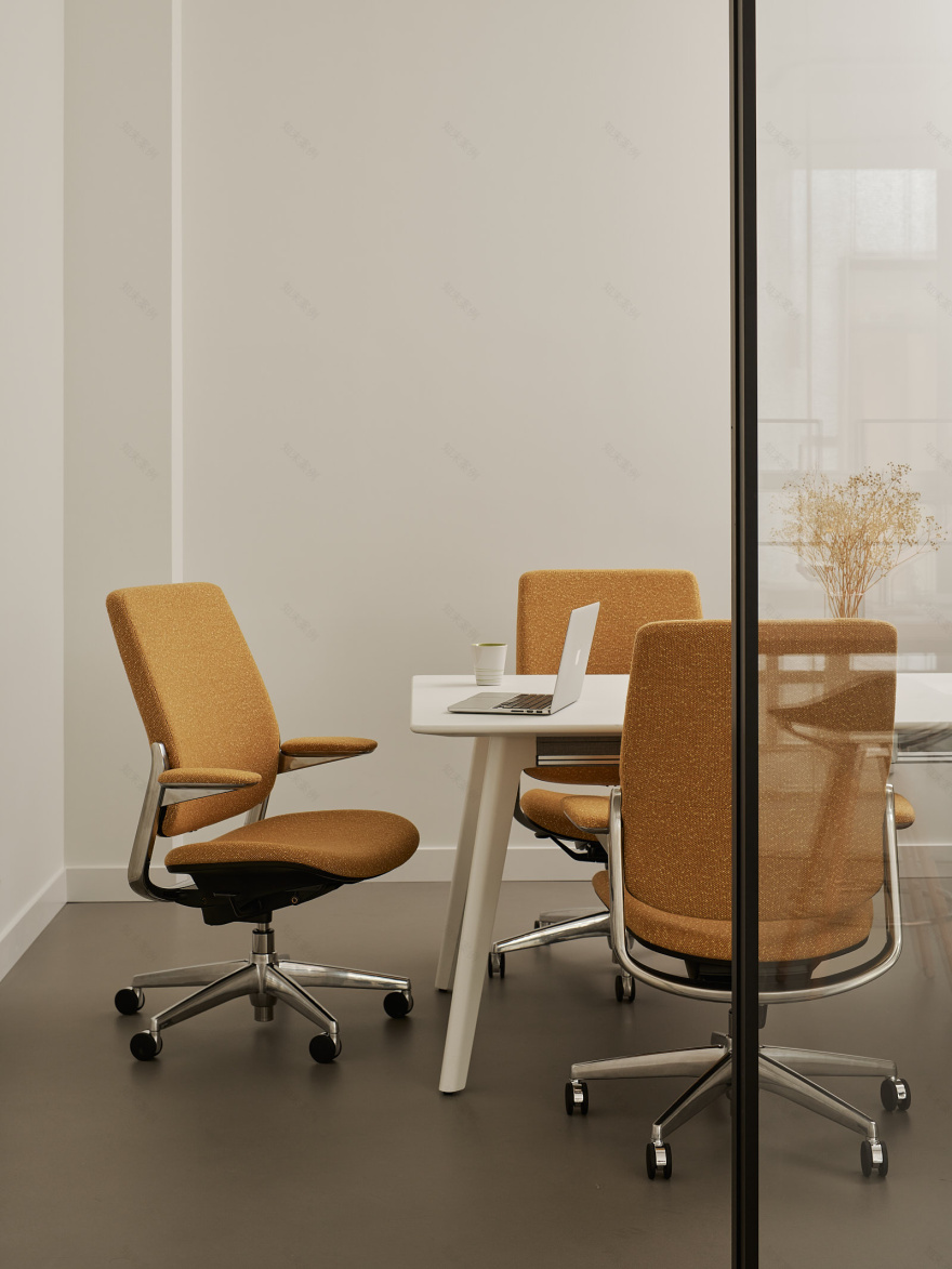 Humanscale Shanghai Showroom-11