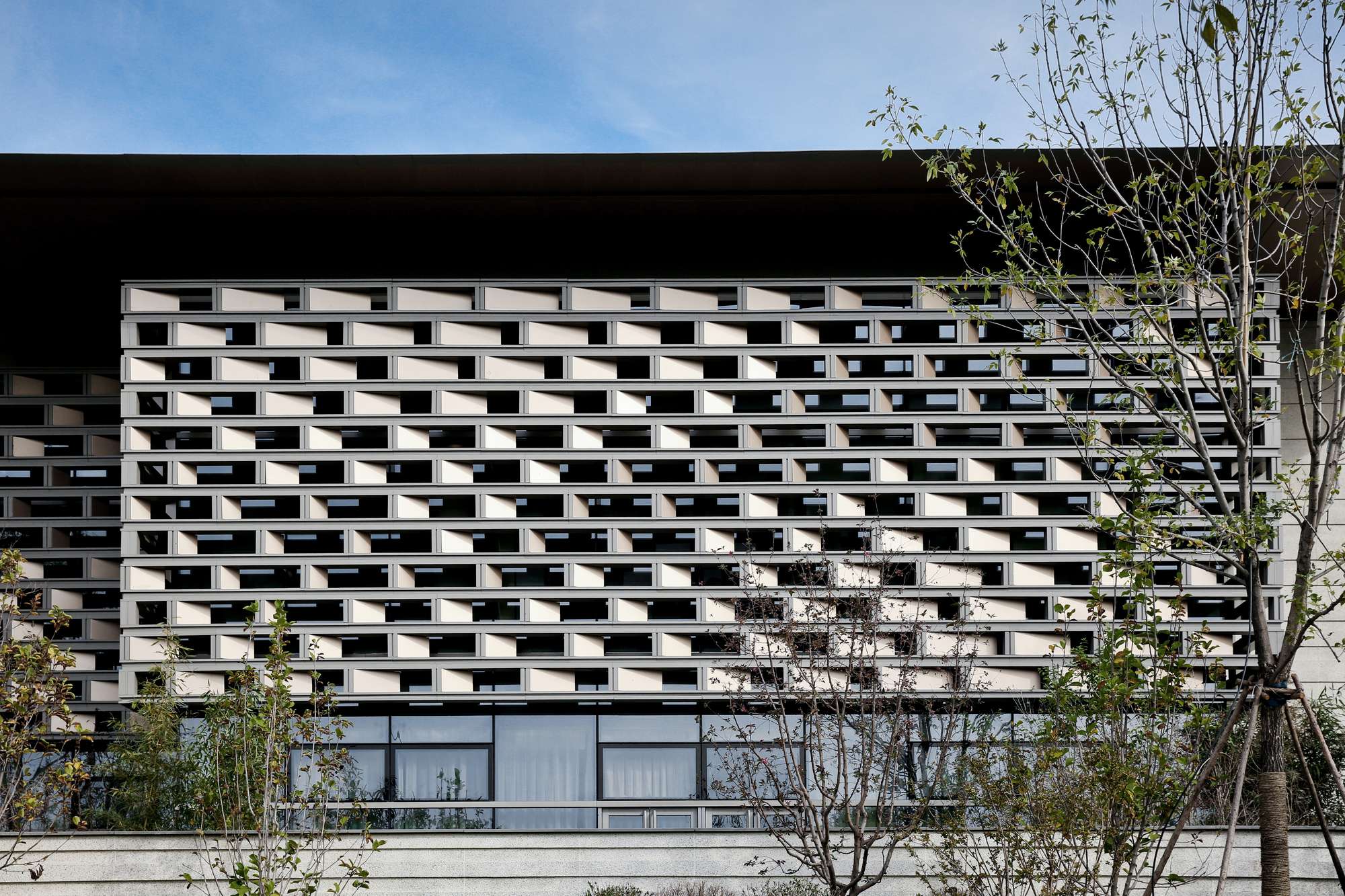 Tianjin Luneng Taishan College   Lacime Architectural Design-15