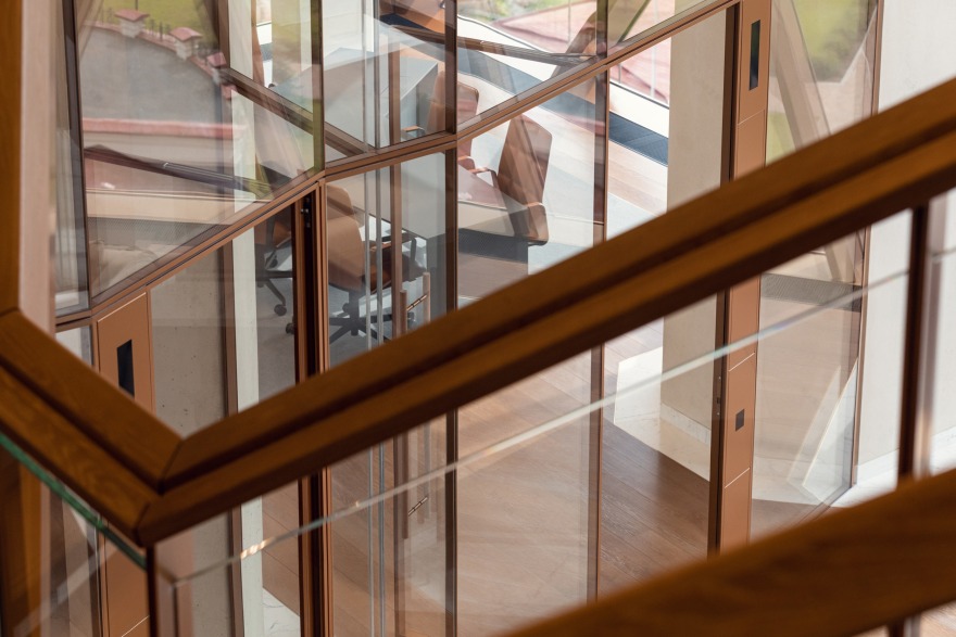 莫斯科多功能中心-37