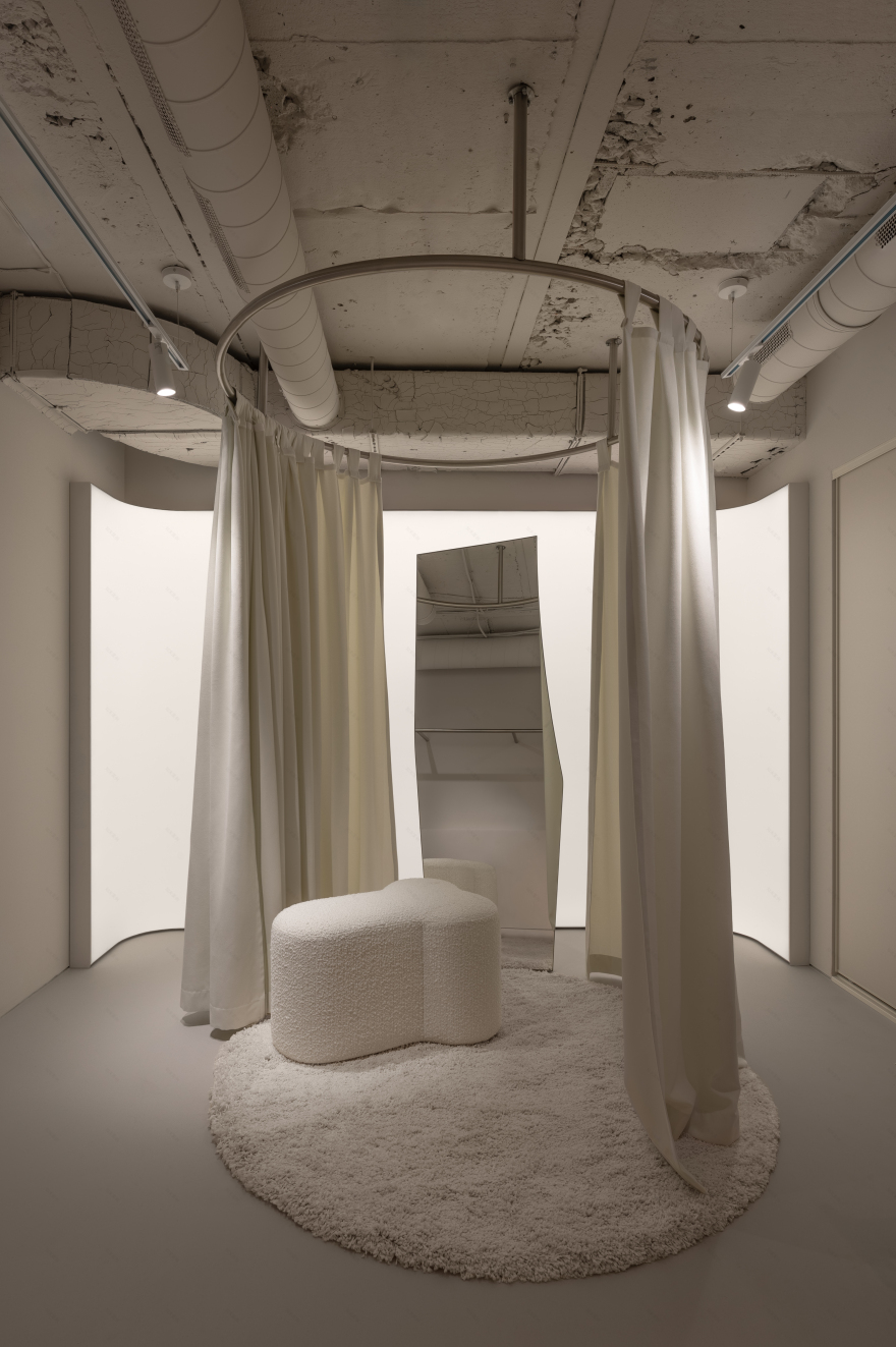 室内展厅丨乌克兰基辅丨Sofiia Hupalovska,Nataliya Stukonog-52