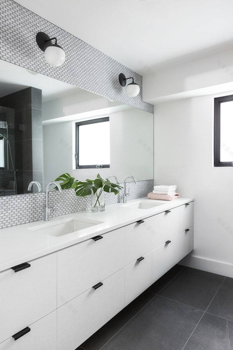 轻松升级!打造豪华浴室的平价技巧-10