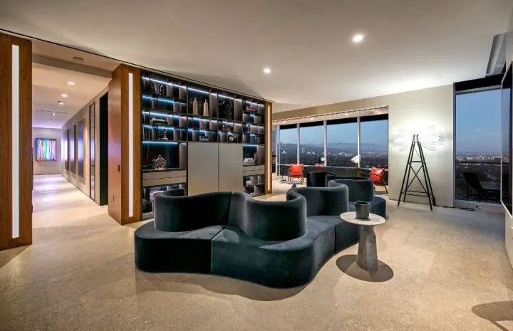 The Weeknd 的 763㎡现代奢华大平层丨美国洛杉矶丨Plum Interiors 负责人 Lisa Garriss-23