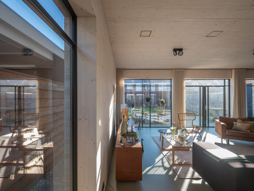 KAW's ActiveHouse generates more energy than it consumes-14