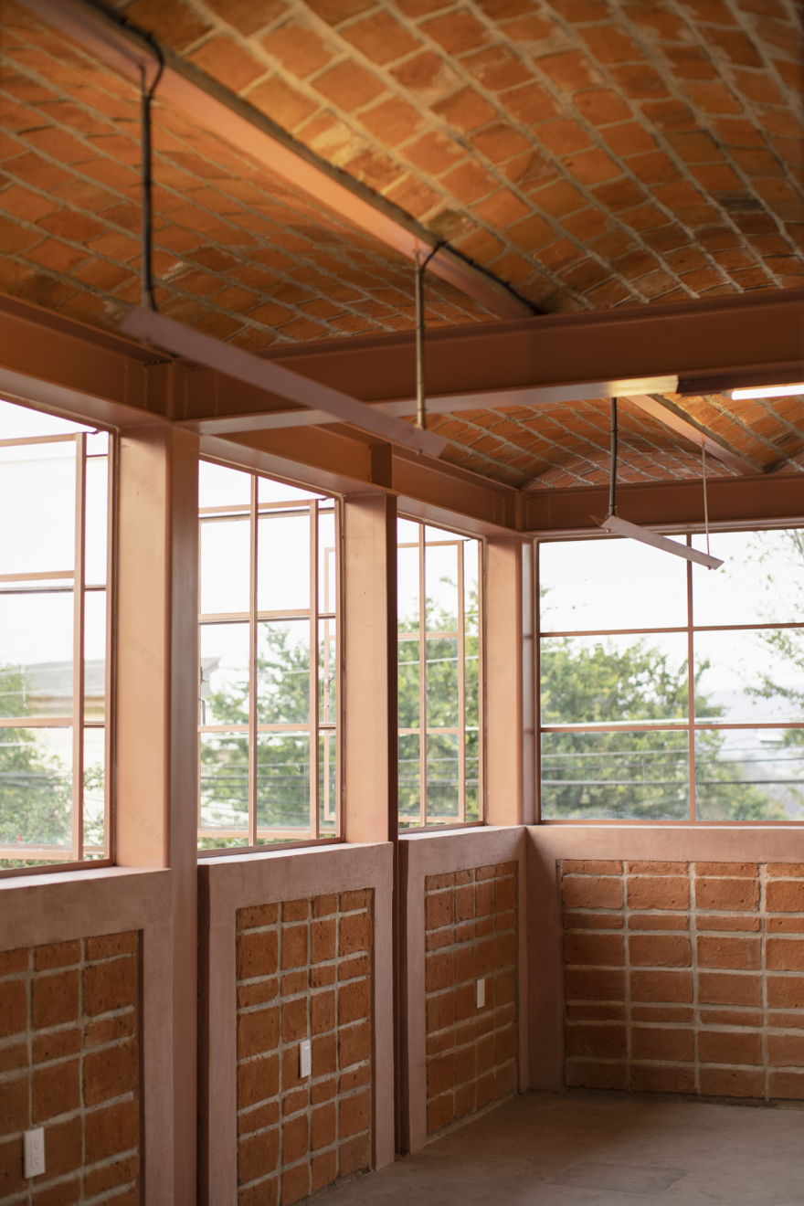 Gemeindezentrum EI Salitre in Mexiko von Omar Vergara Taller-11