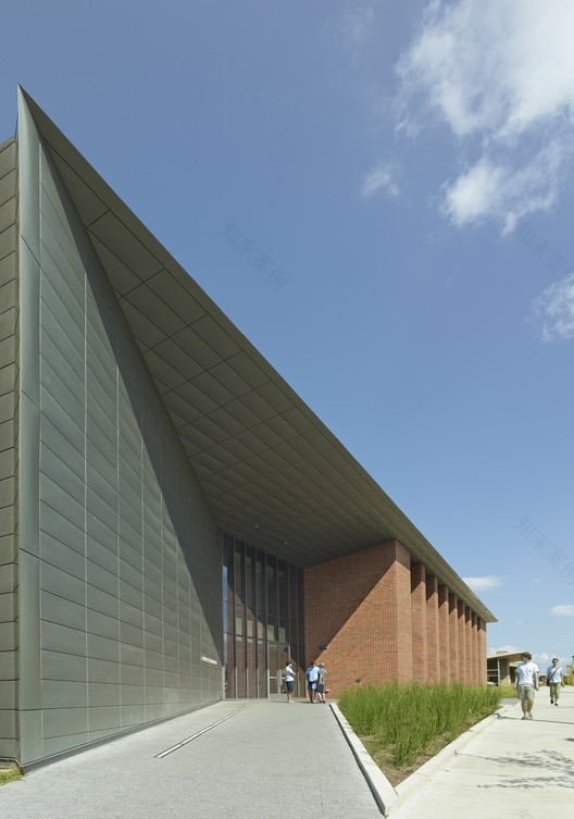 大学住房 · 触点空间营造协作环境-16