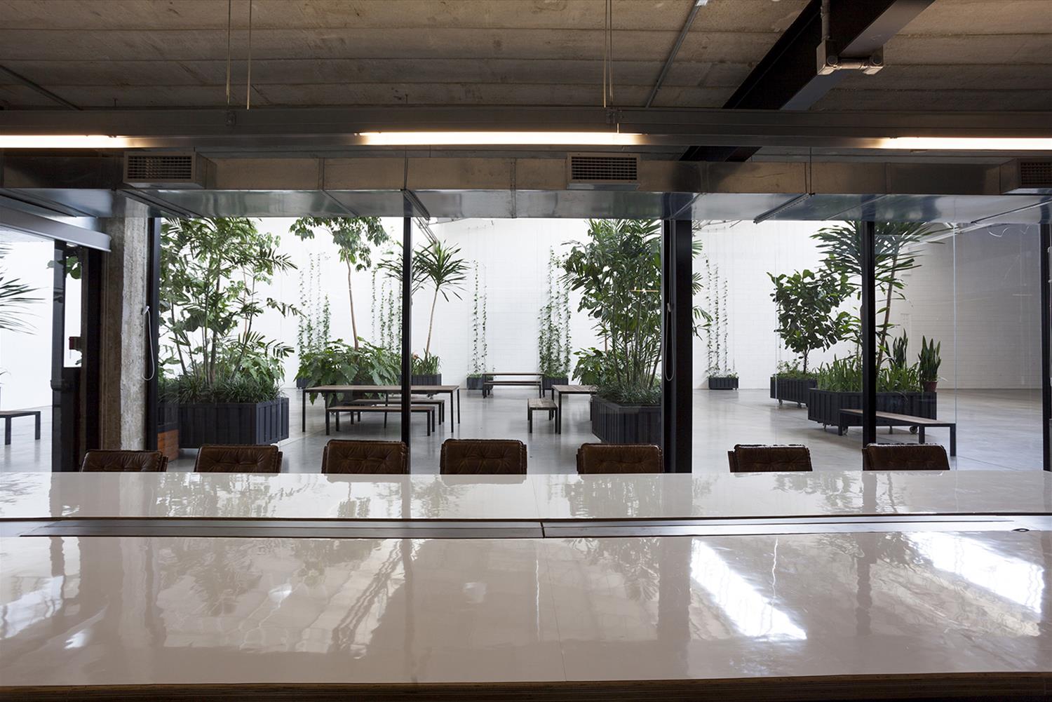 巴西 Paranoid 广告公司办公室-13