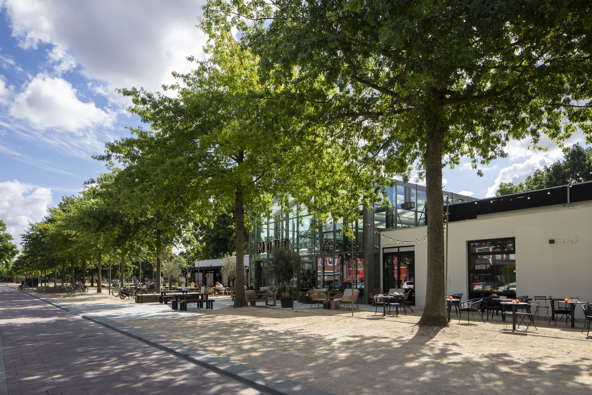 文洛 MOUT 咖啡丨荷兰丨Buro Moon-25