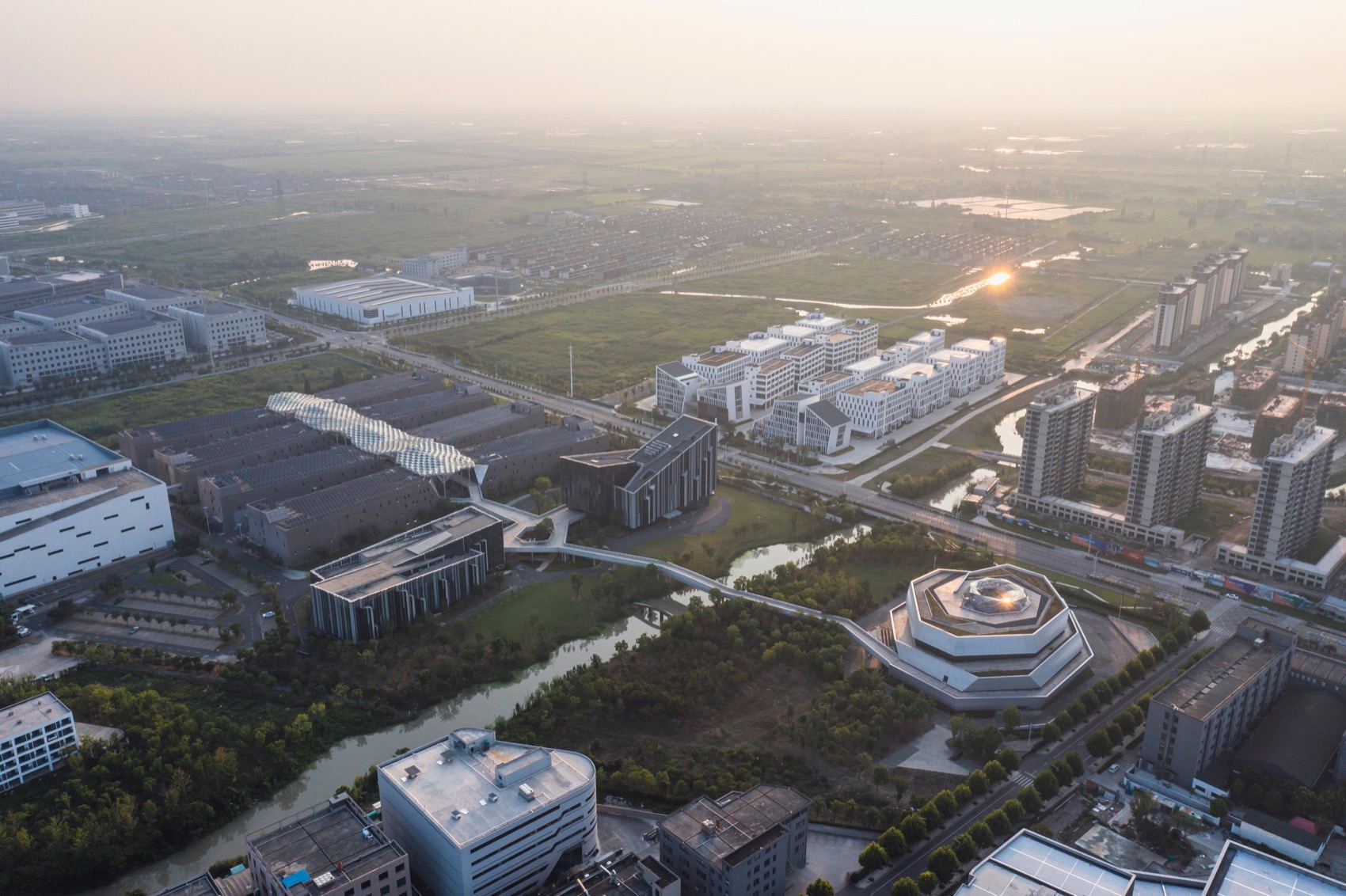 友邦总部园区丨中国嘉兴丨阔合CROX,温州设计集团等多家公司-11