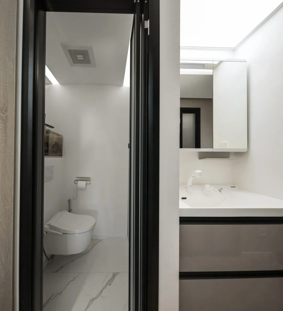 45㎡现代精英家庭居室,收纳空间焕然一新-30