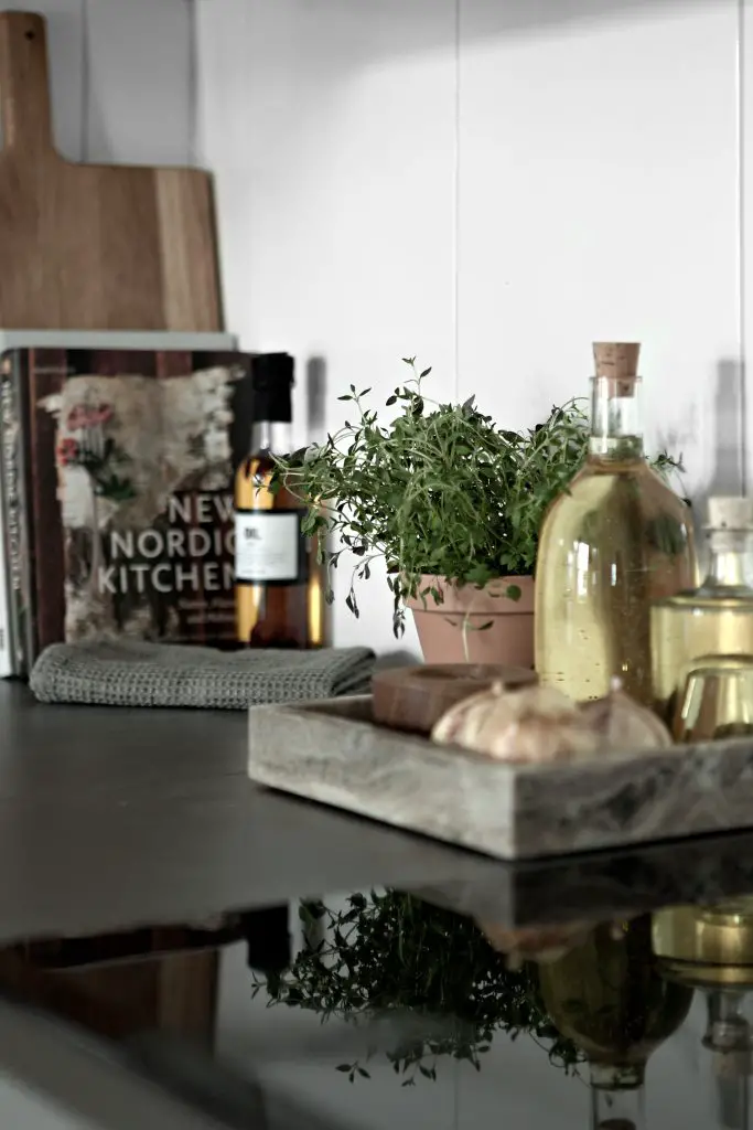 瑞典乌普萨拉灰色皮质公寓 | 典型的斯堪的纳维亚风情-18