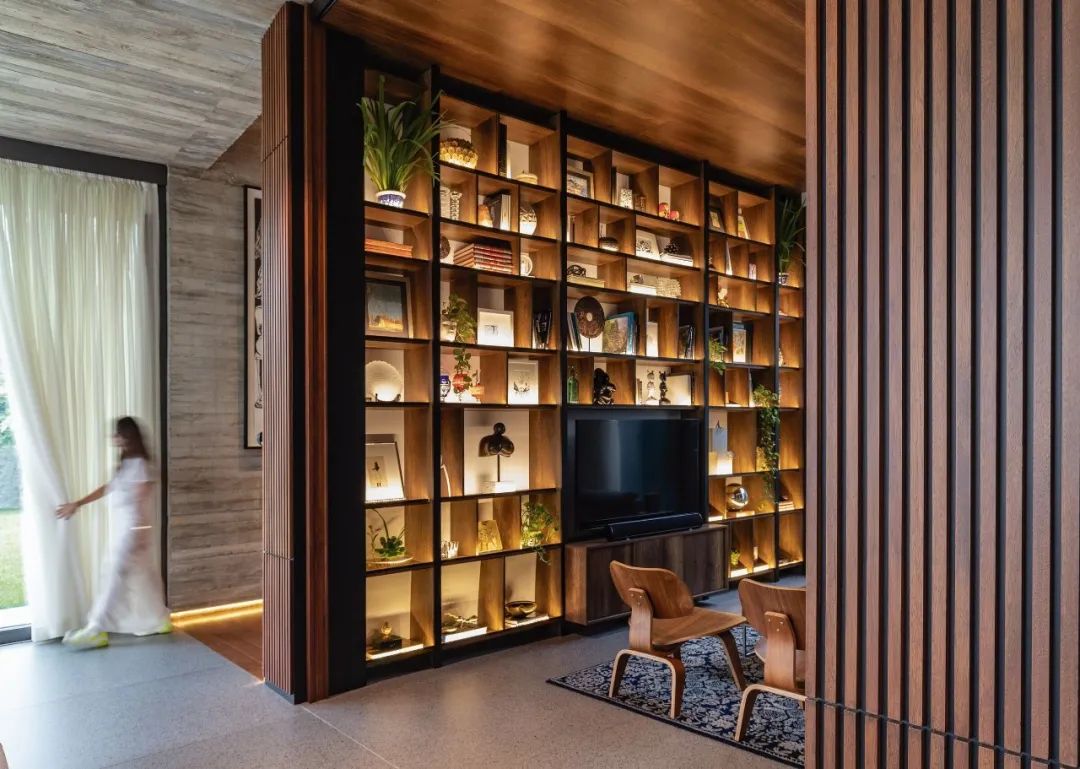 厄瓜多尔 6M 别墅 | 融入自然的简约空间-50