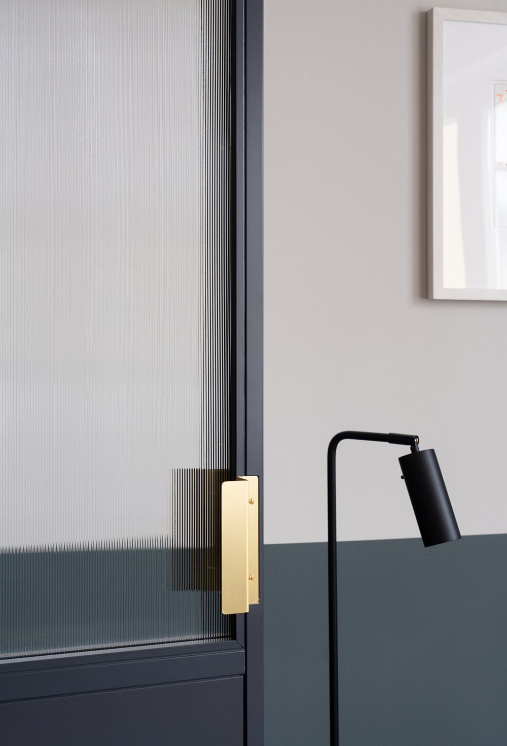 耳鼻喉科诊所CAR07
注：HNO在德语中是Hals-Nasen-Ohren的缩写，即耳鼻喉；Arztpraxis是德语诊所的意思 丨德国柏林-7