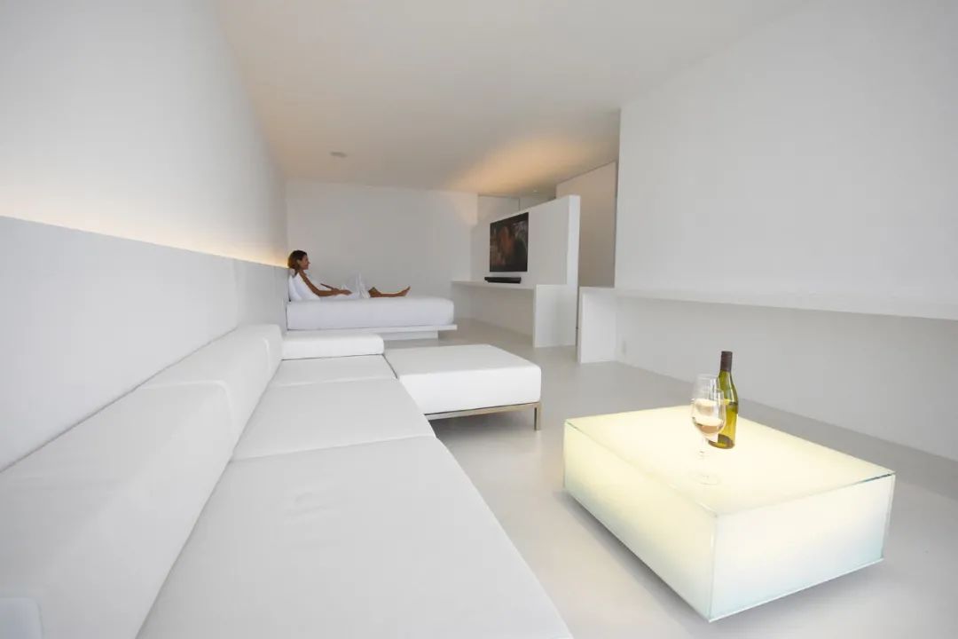 连云港 EMIL NAKIJIN 极简主义豪华酒店丨中国连云港丨小川晋一设计-9