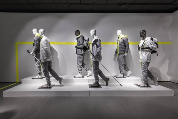 荷兰 Hans Boodt Mannequins 运动模特展厅-25