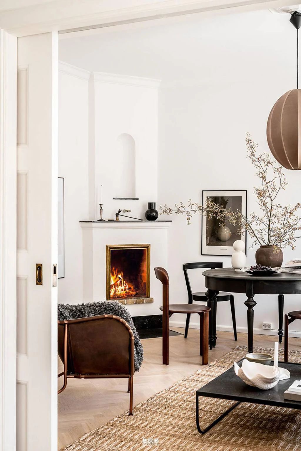 哥德堡复古温馨公寓设计-5