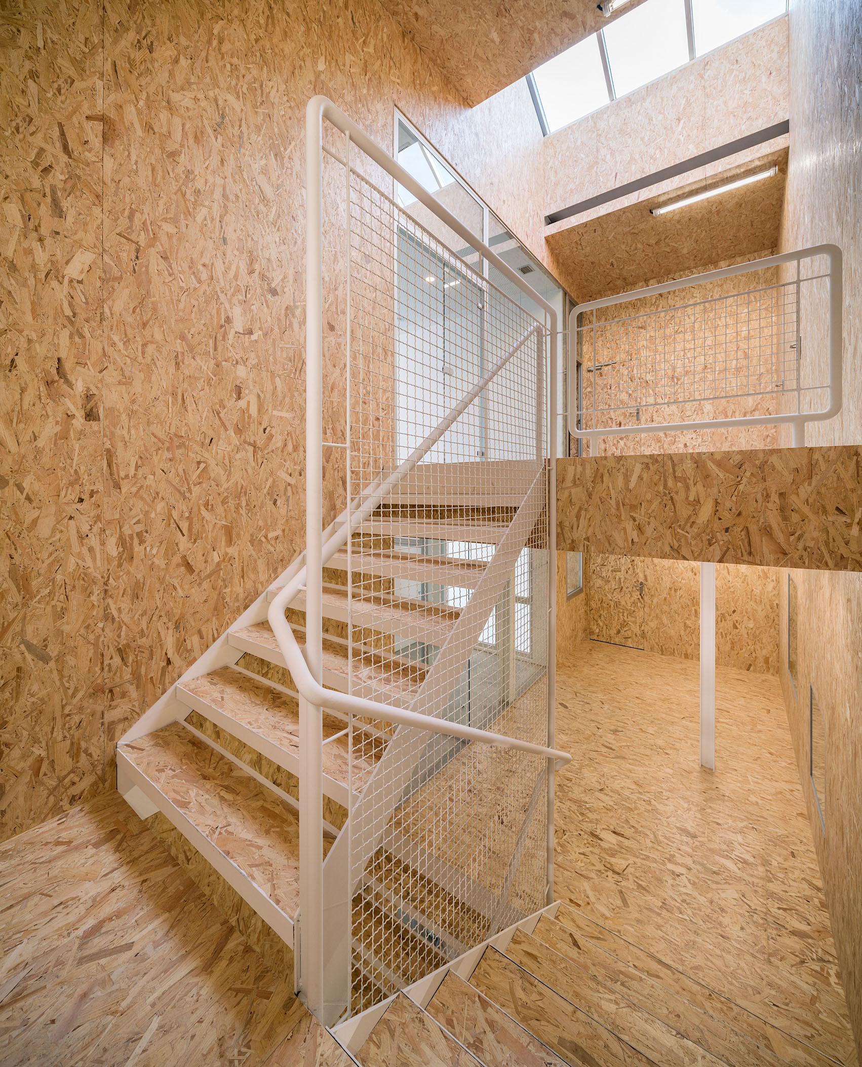 arenas basabe palacios |   BOX IN THE BOX-15