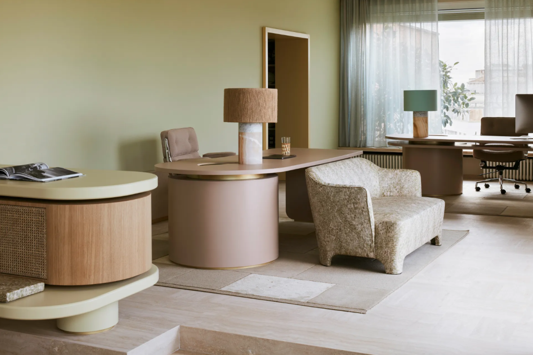 罗马的浅色调粉绿公寓丨意大利罗马-13