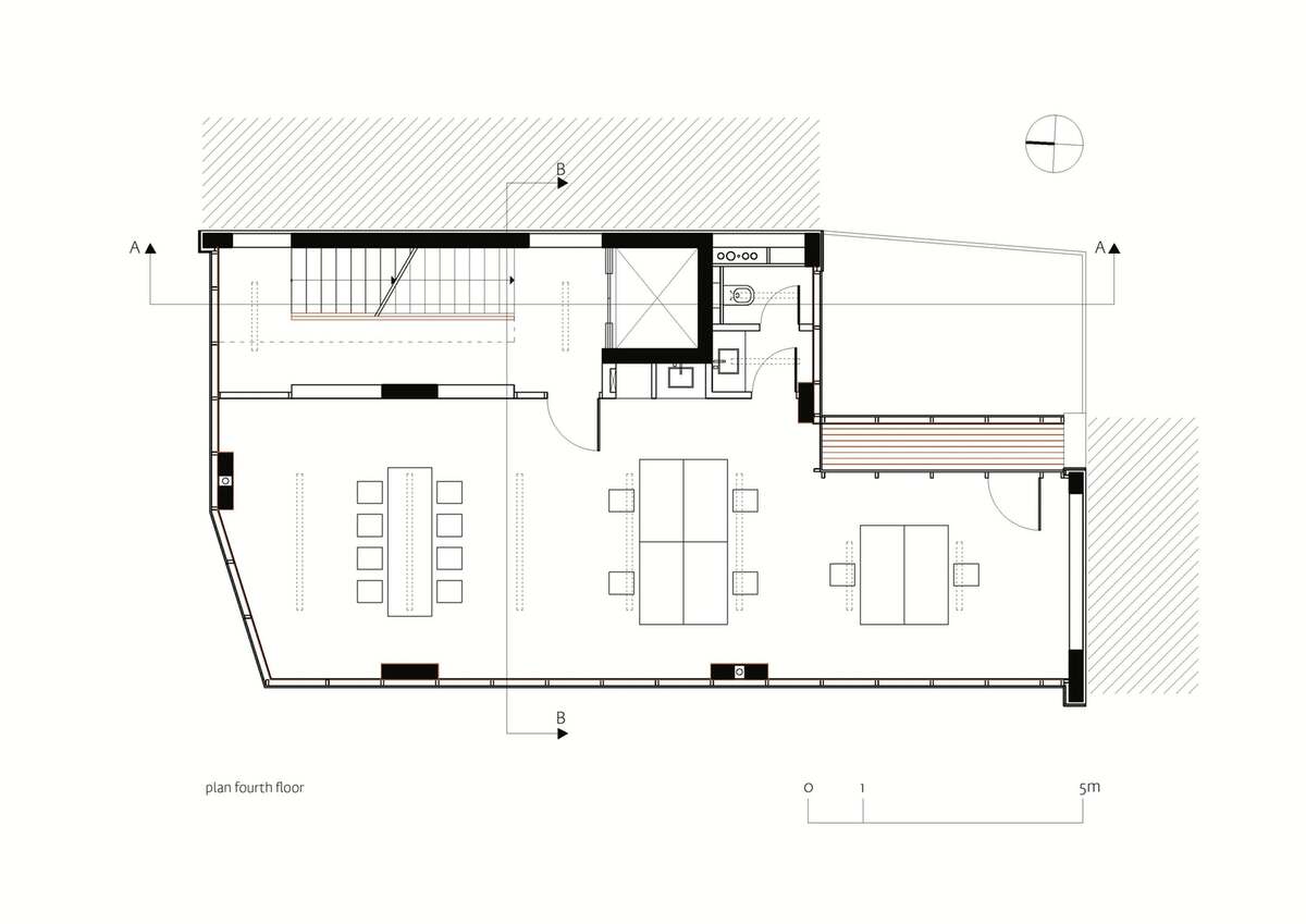 古老“希腊街区”的现代办公楼丨MMXX建筑事务所-44