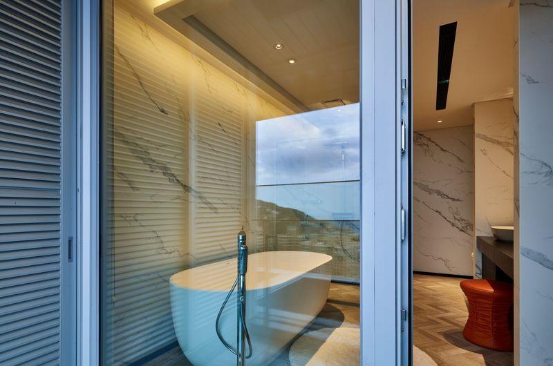 光影交织的自然美学空间-27