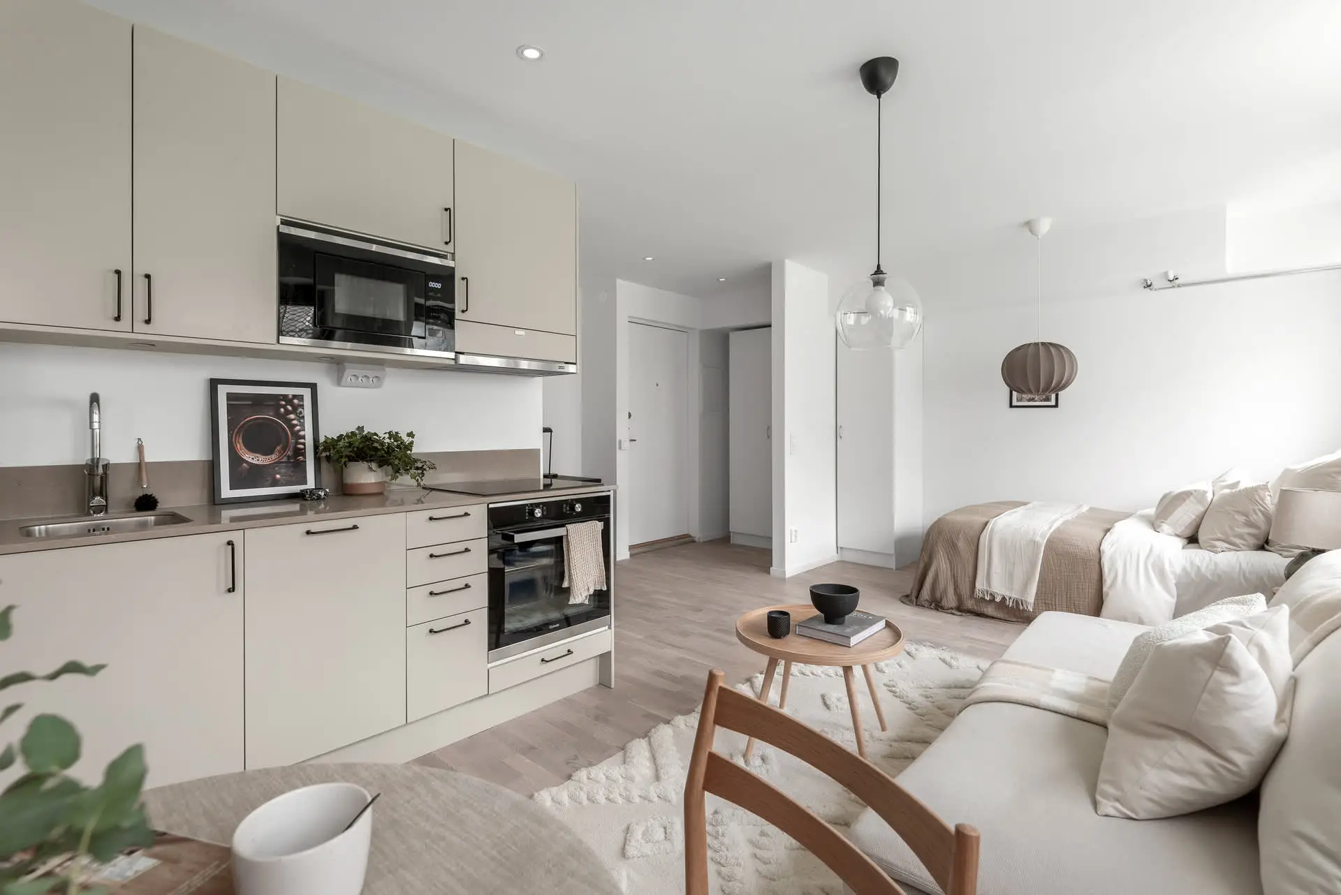 31m2 北欧风格明亮工作室,温馨和谐的理想居所-12