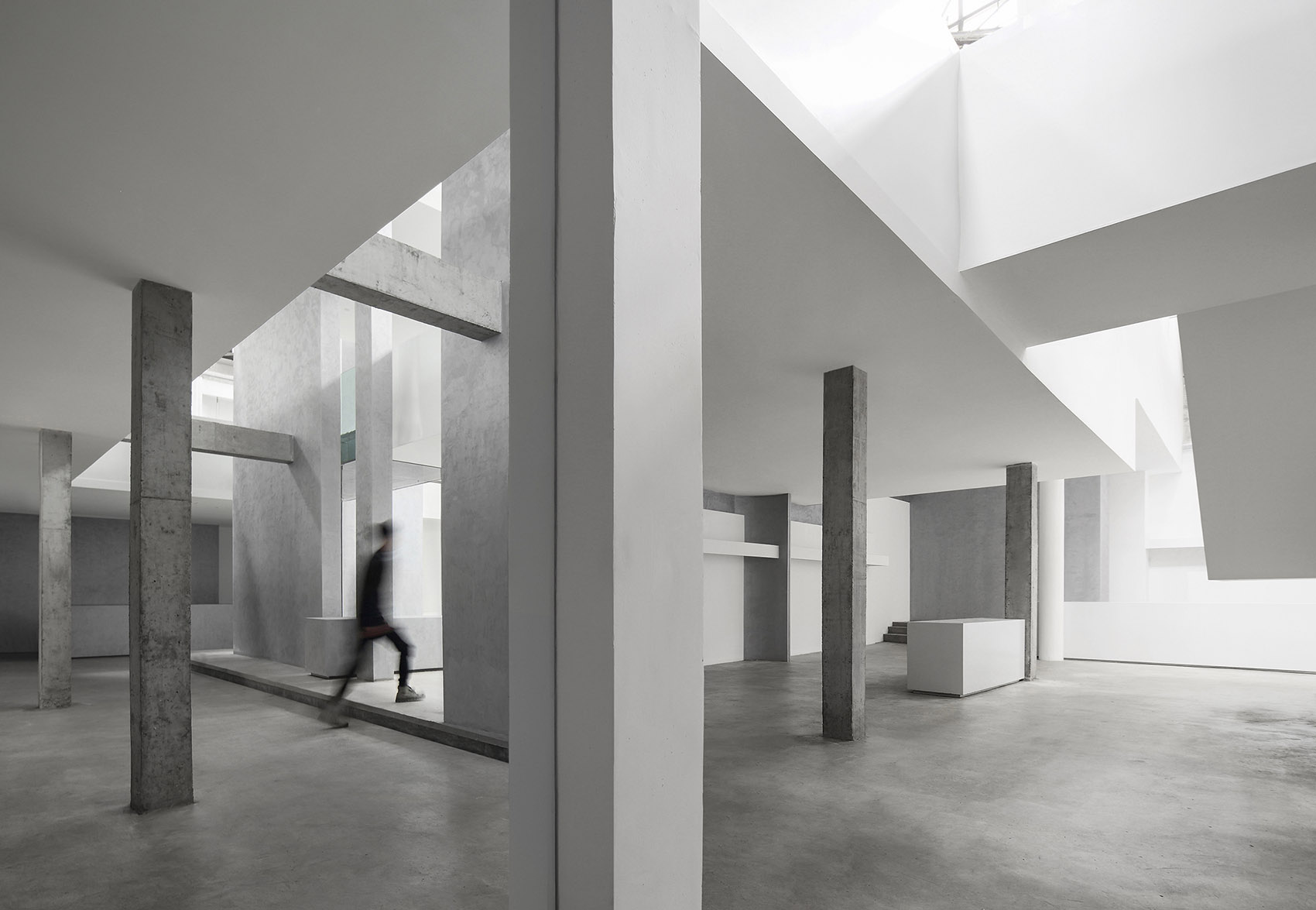 己盒 & JACI·VELA买手店,江苏 / 观至空间设计-12