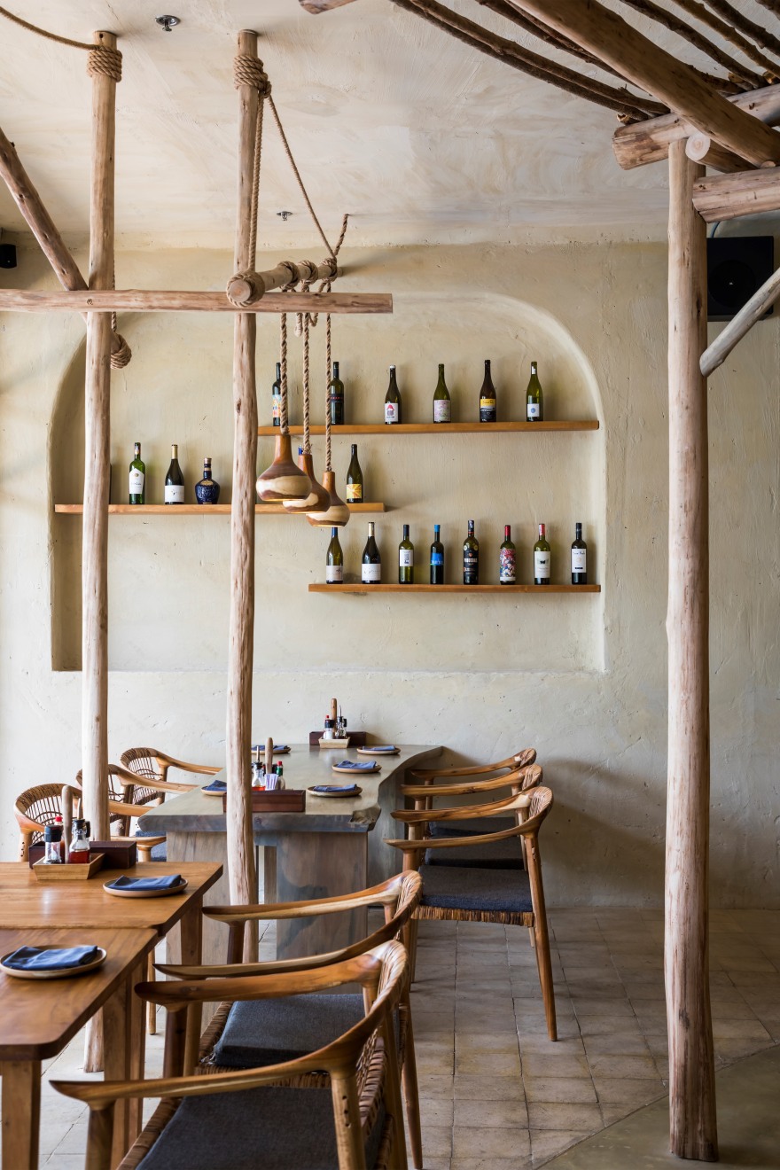 越南"Pizza 4P's"餐厅设计 · 海边别墅中的自然优雅-39