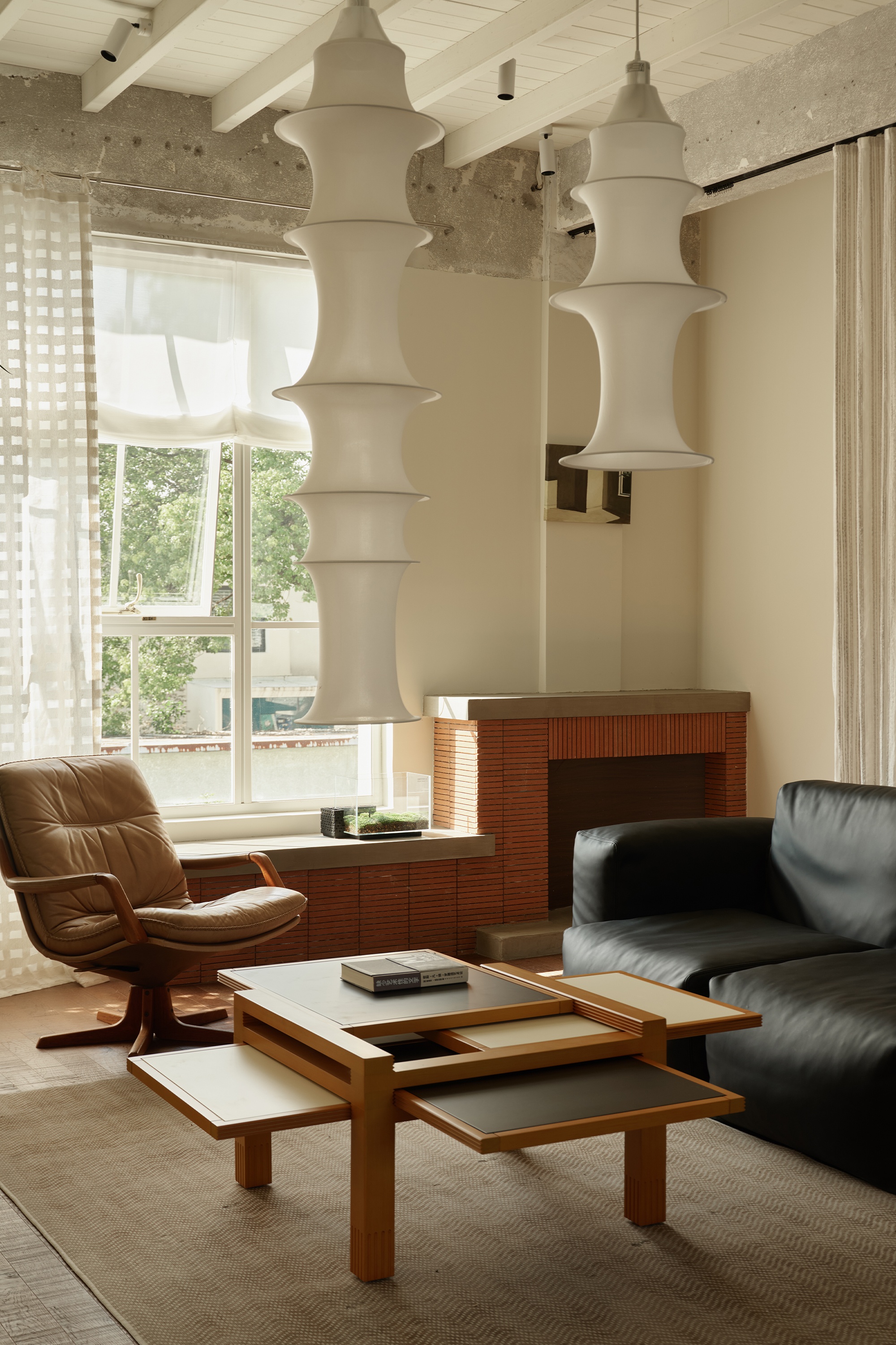 呼吸式美学:在粗粝与诗意间自由生长的空间叙事丨山与空间设计-2