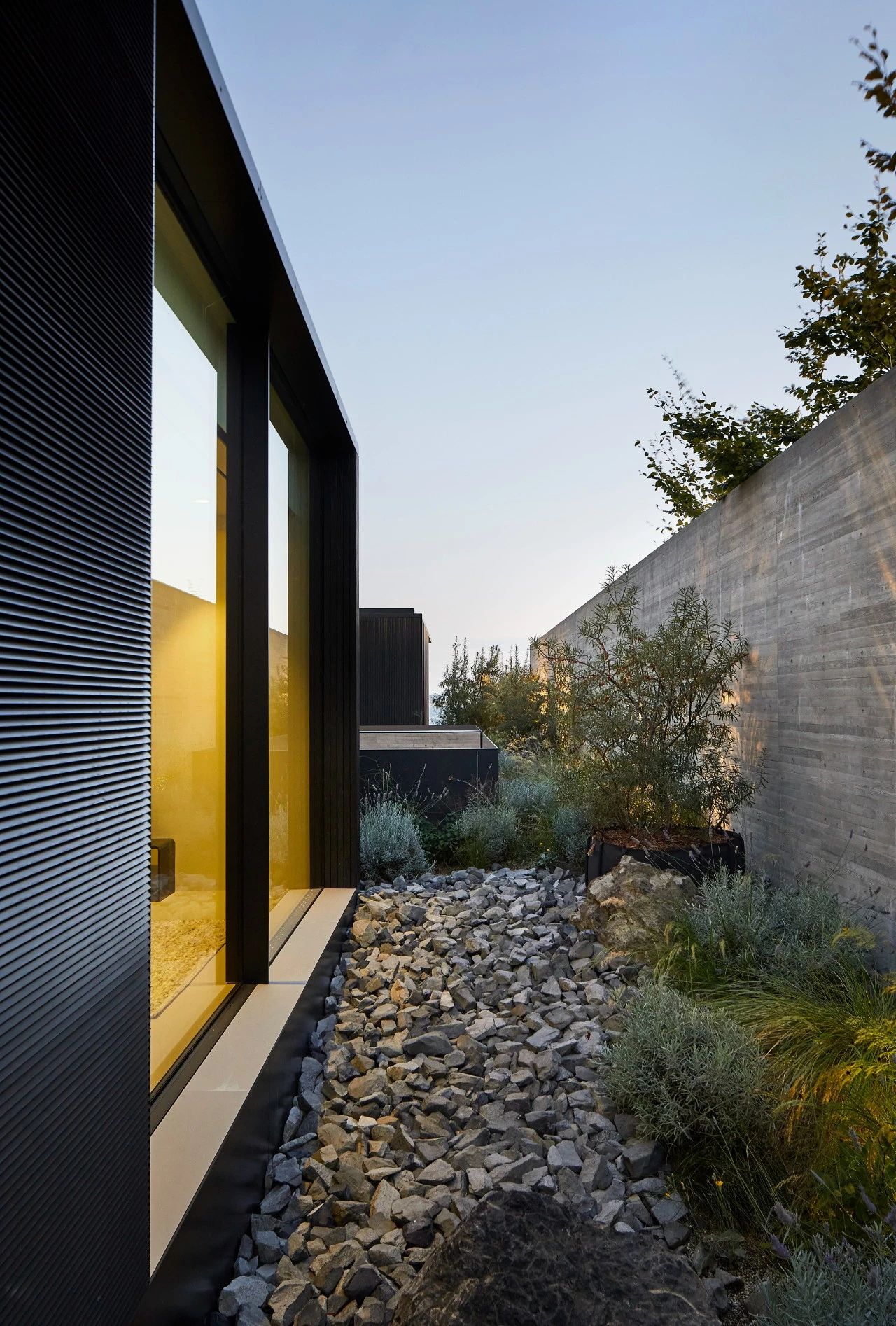 升高的座舱丨加拿大丨Omar Gandhi Architects-76