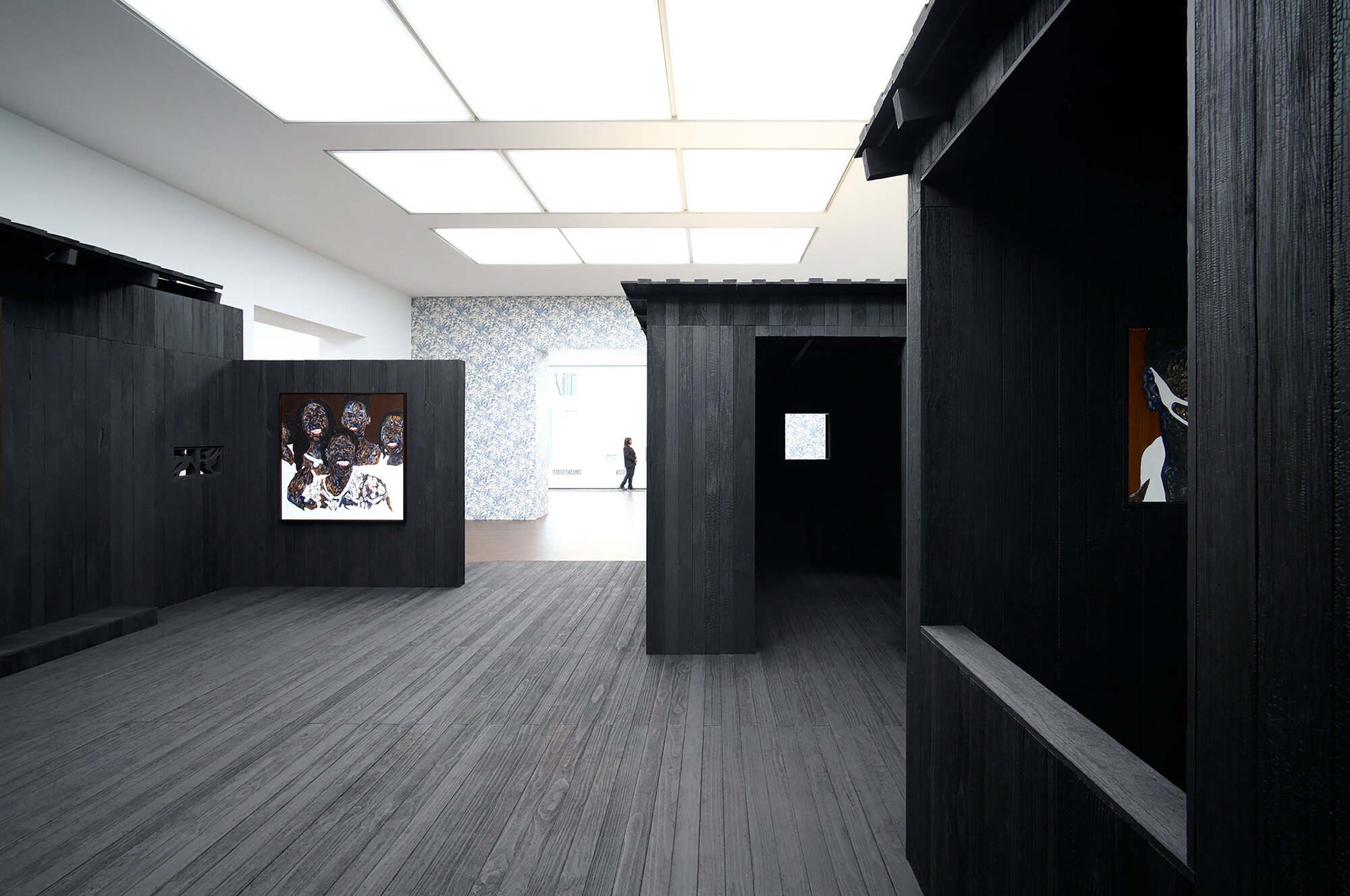 Awulai Ashia & Nkyinkyim Exhibition at Gagosian / DeRoche Projects-8