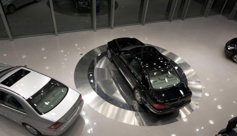 奔驰北京天安店4S店设计展示-6