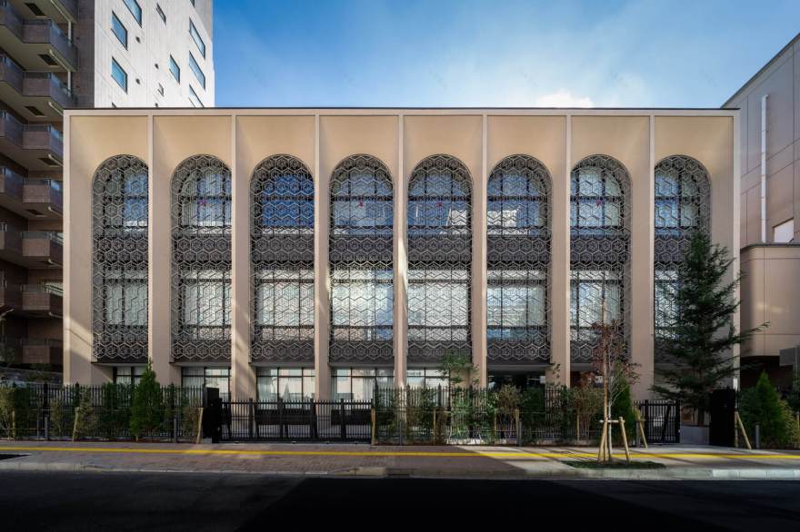 Shirayuri Gakuen - Paulinian Hall | STGK Inc. | Landscape Design - Creating a living human-scape
-15